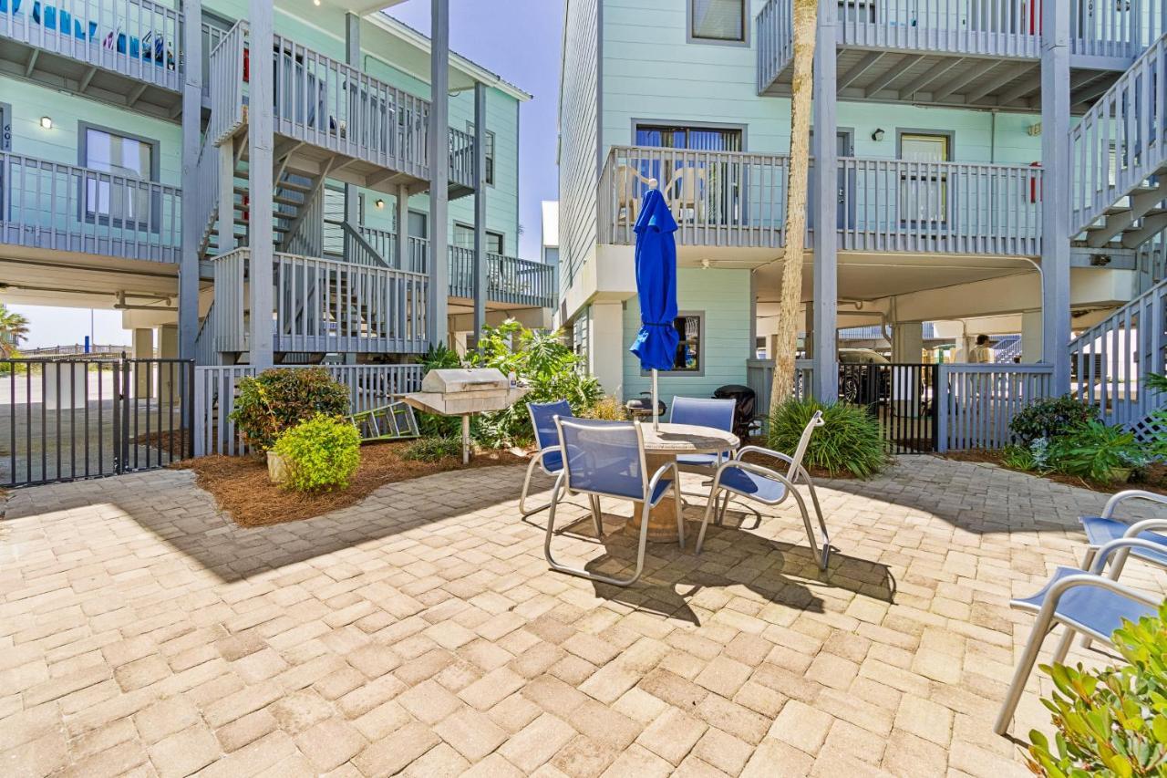 Apartment Ocean Reef 110 *