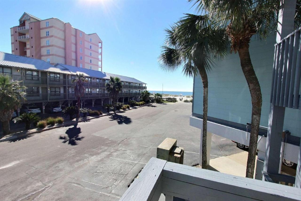Ocean Reef 110 Apartment